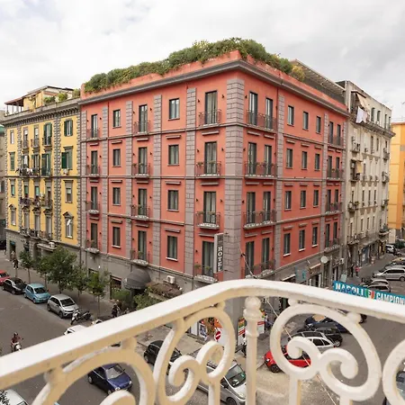 Ianno Konukevi Napoli